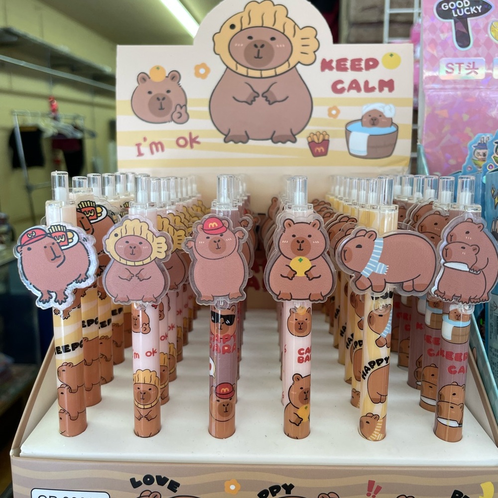 Cute capybara-Themed Party Pens